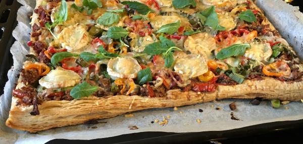 Lehtevä Nyhtispizza