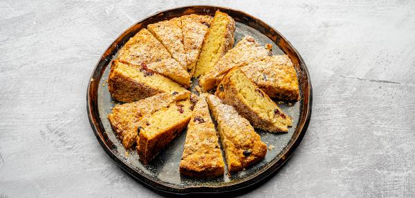 Karpalo-hapankerma jättikeksit