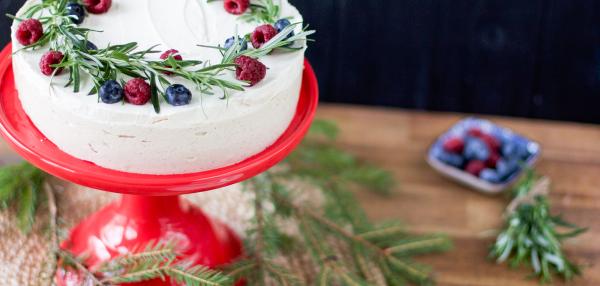 Joulun pehmeä piparkakkujuustokakku