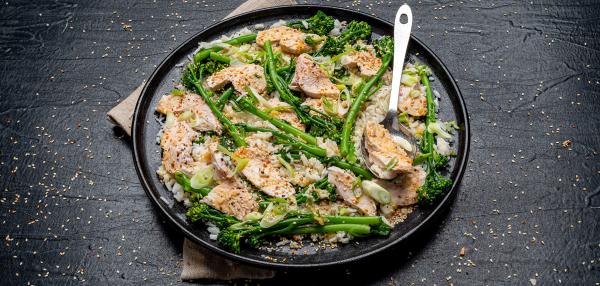 Japanilainen riisisalaatti