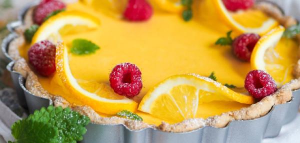 Helppo lakka-pannacottapiirakka