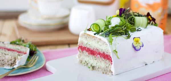 Vegaaninen voileipäkakku