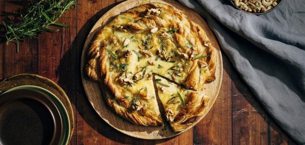 Brie-kierre lehtitaikinasta