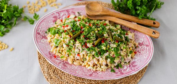 Kinkku-makaronisalaatti