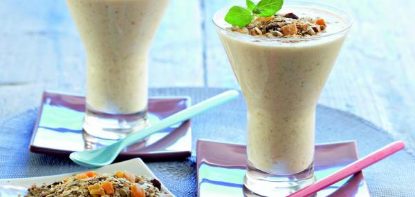 Neljän Viljan Mangosmoothie