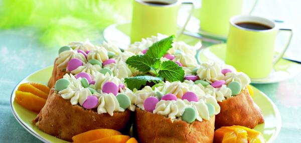 Raparperi Kääretorttu