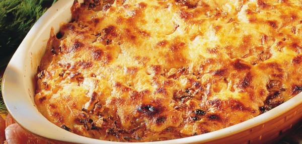Merenanti-pastakastikkeella kuorrutettu spagetti