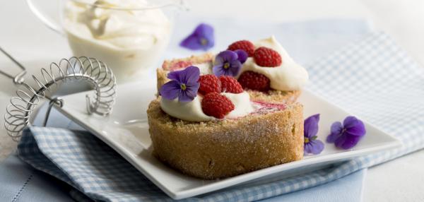 Mainio Tumma Vadelmakääretorttu