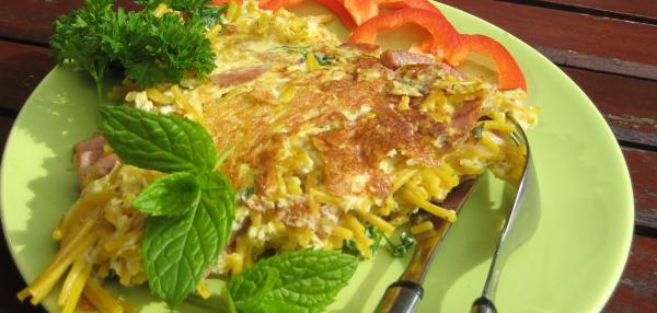 Spagettikinkkumunakas