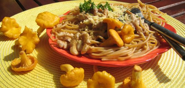 Kantarelli-Pecanpähkinä Spagetti