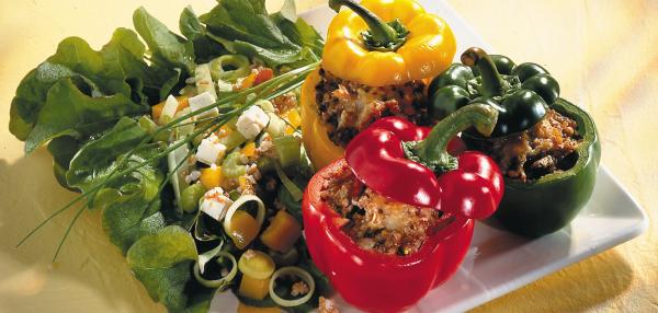 Täytetyt paprikat / kesäkurpitsat