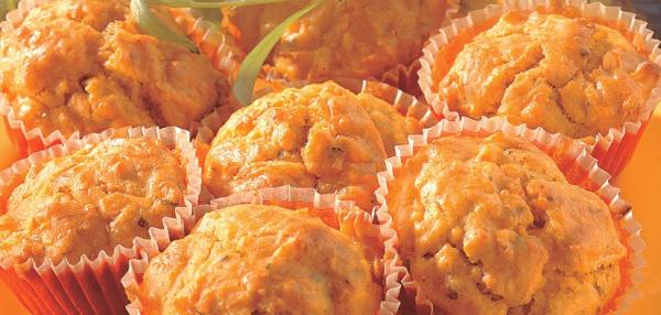 Porkkana-sipulimuffinit