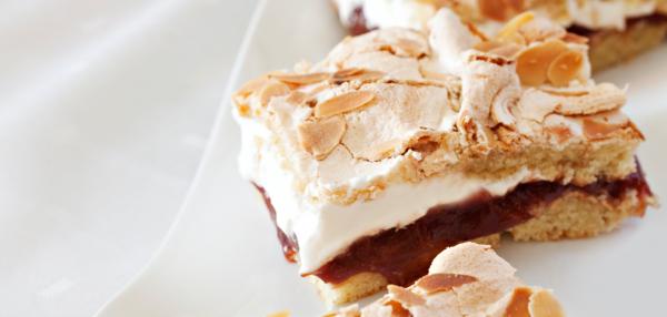 Raparperileivokset Britatortun tapaan