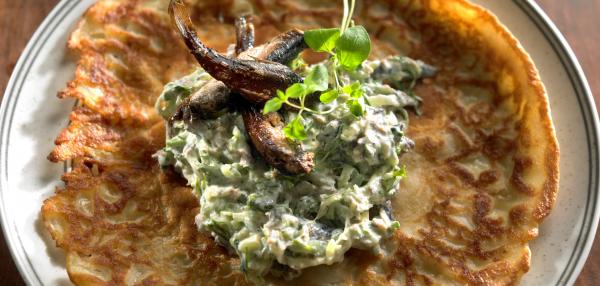 Muurinpohjaräiskäleet ja erilaisia täytteitä