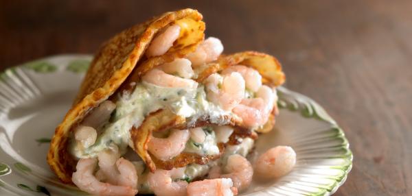 Suolaiset letut tsatsiki-katkaraputäytteellä