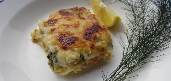 Pikalasagne savulohesta ja Raketti Spagetista