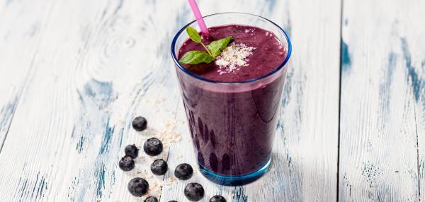 Mustikka-vihersmoothie