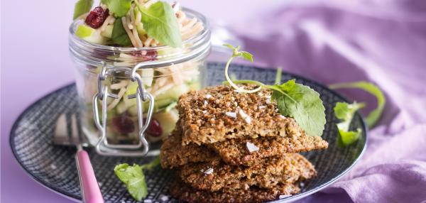 Falafel-pihvit ja raikas rakettilisäke