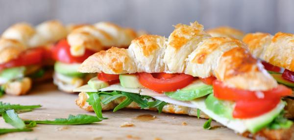 Croissant Club Sandwichit