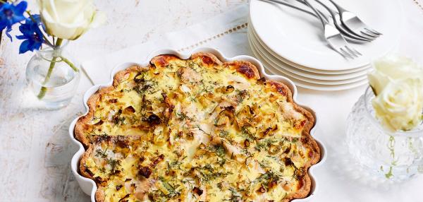 Fenkoli-purjo-kalapiirakka