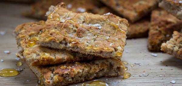 Hunaja-omenaleipäset