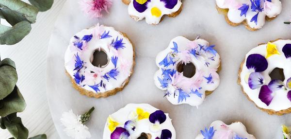 Juhlien kukkapikkuleivät