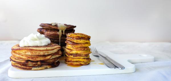 Kuohkeat amerikkalaiset pannukakut