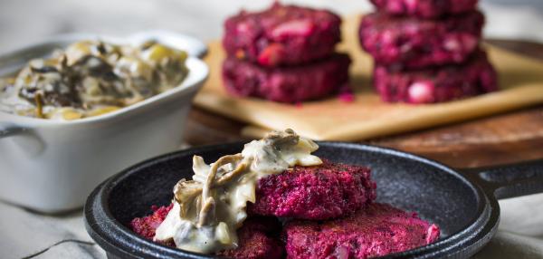 Lindströmin pihvit ja sienikastike