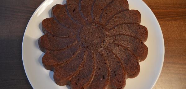 Marika Löfgrenin Maailman mehevin taatelikakku