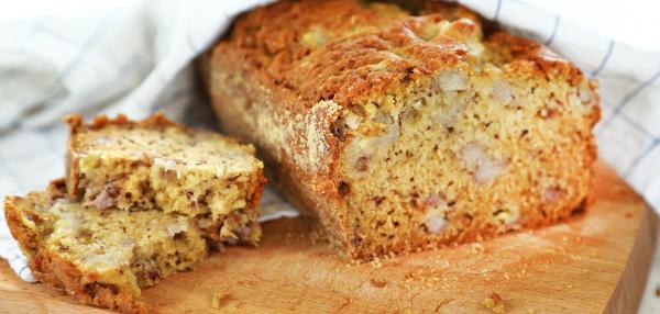 Mehevä banaanileipä