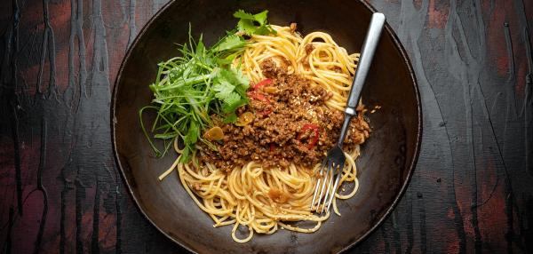 Aasian Bolognese