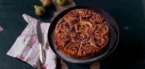 Päärynä-bostonkakku