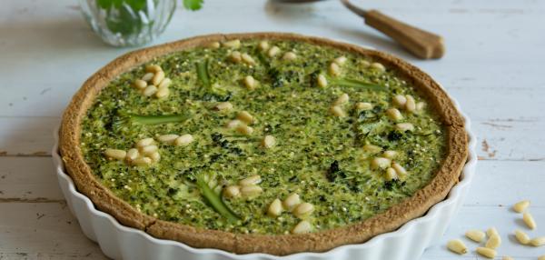 Parsakaali-kvinoapiiras