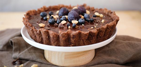 Suklaapiirakka suolapähkinöillä