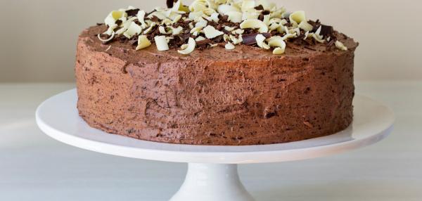 Suklaaunelmatäytekakku