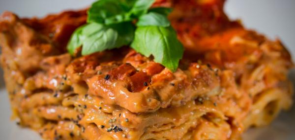 Tosi helppo lasagne