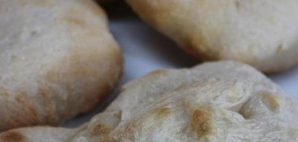 Vappu Pimiän pitaleivät