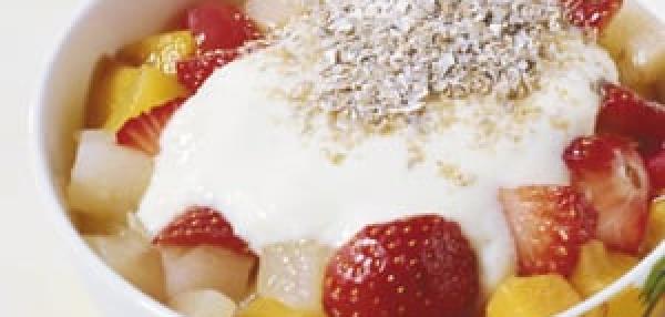 Kuidukas hedelmäsalaatti