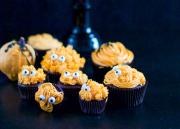 Suklaiset Halloween kuppikakut