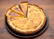 Karamellisoitu sitruunapiiras