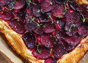 Noora Harjun punajuuri-vuohenjuustopiirakka