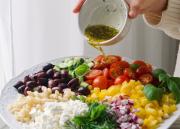 Kreikkalainen pastasalaatti