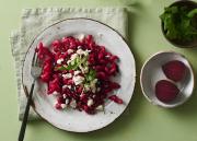 Myllyn Parhaan lämmin punajuuri–fetapasta