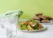 Keväinen Savukala-ohrasalaatti