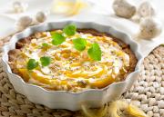 Mango-valkosuklaapiirakka