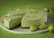 Avokado-juustokakku pala