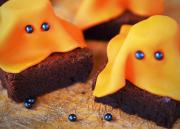 Halloween Lakritsi-suklaabrownies