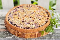 Mantelinen sitruuna-mustikkapiirakka