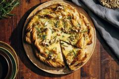 Brie-kierre lehtitaikinasta