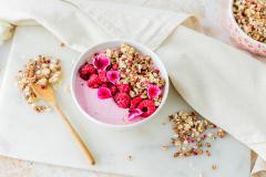 Myllyn Parhaan raikas vadelmainen smoothie bowl